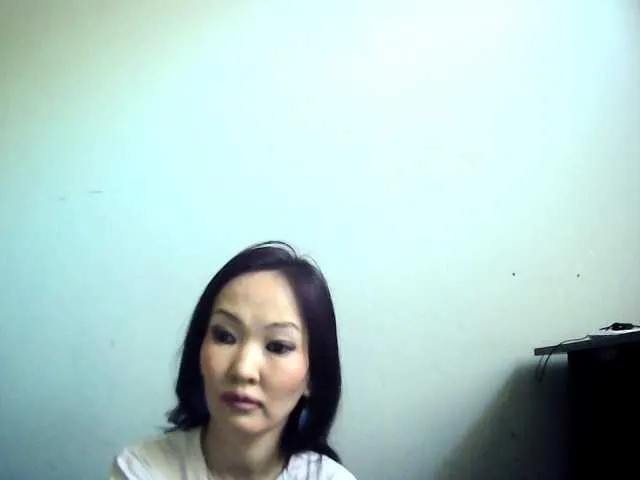 Live sex webcam photo for Manamy #272306554