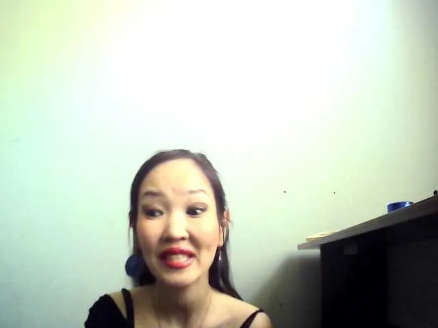 Live sex webcam photo for Manamy #273022785