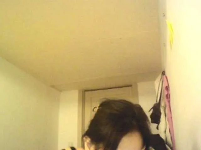 Live sex webcam photo for Manamy #290498459