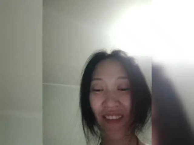 Live sex webcam photo for Manamy #291510932