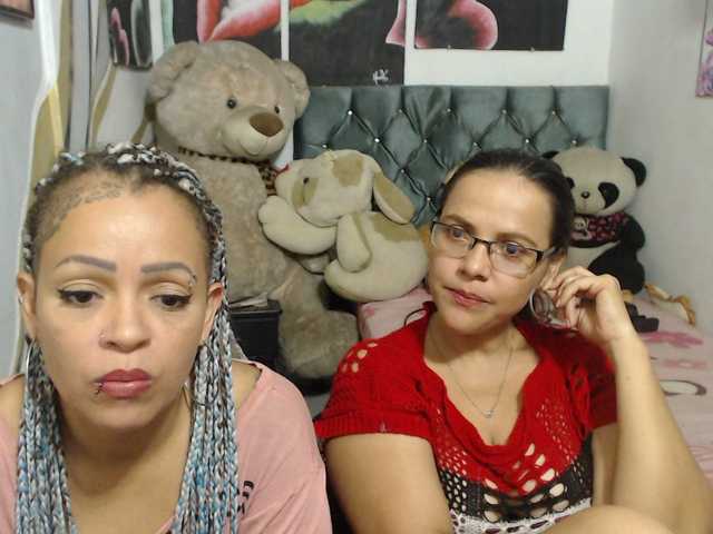 Live sex webcam photo for Manazahot99 #291738772