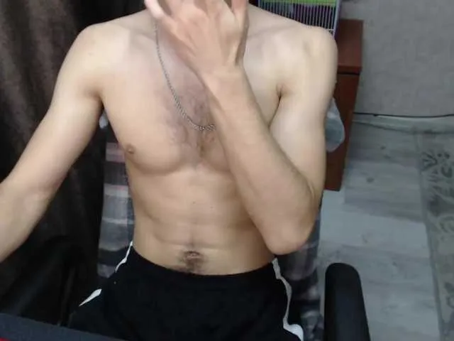 Live sex webcam photo for Mandarin4ks #275730776