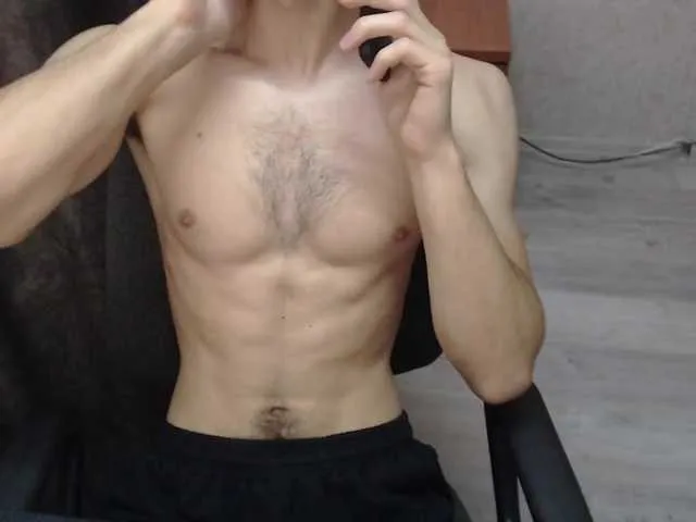 Live sex webcam photo for Mandarin4ks #276107124