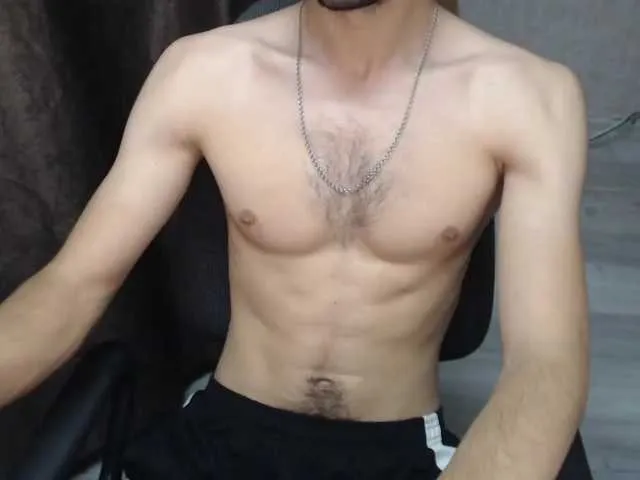 Live sex webcam photo for Mandarin4ks #276179282