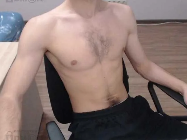 Live sex webcam photo for Mandarin4ks #277596563
