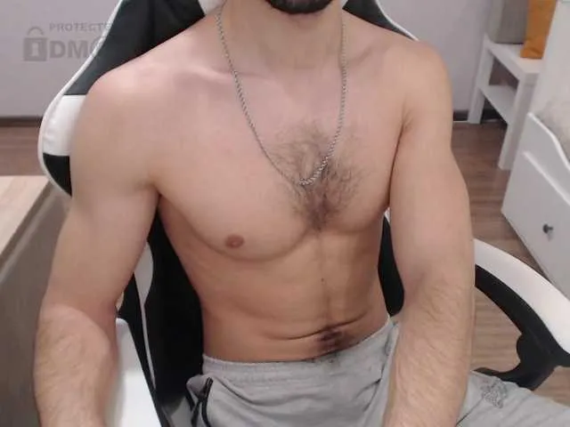 Live sex webcam photo for Mandarin4ks #290892373