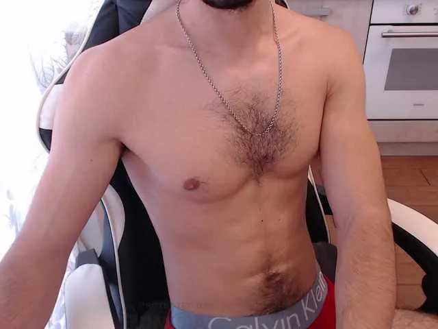 Live sex webcam photo for Mandarin4ks #293943123