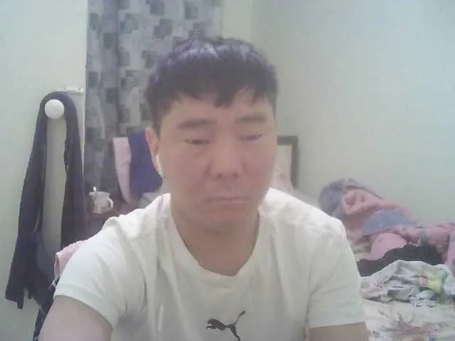 Live sex webcam photo for Mandarinka48 #290661184