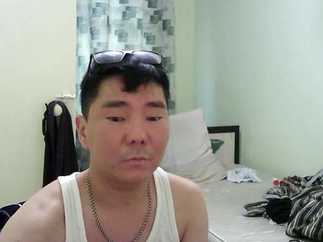 Live sex webcam photo for Mandarinka48 #291345787