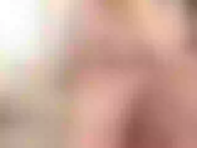 Live sex webcam photo for MandyLine1 #290301507