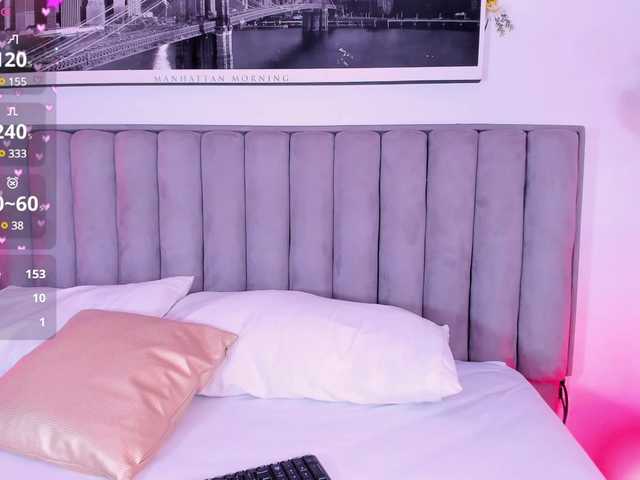 Live sex webcam photo for MandyWester #290411928