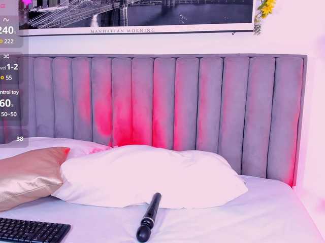 Live sex webcam photo for MandyWester #290728705