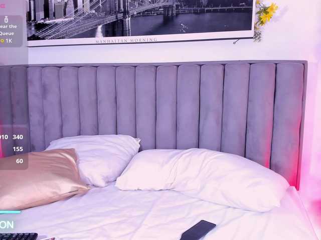 Live sex webcam photo for MandyWester #290790953