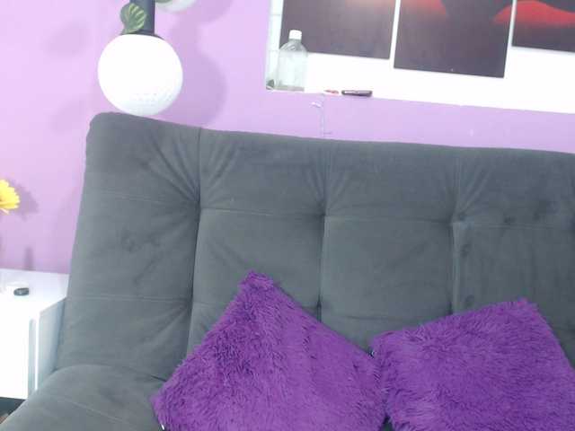 Live sex webcam photo for Manevalki01 #271723950