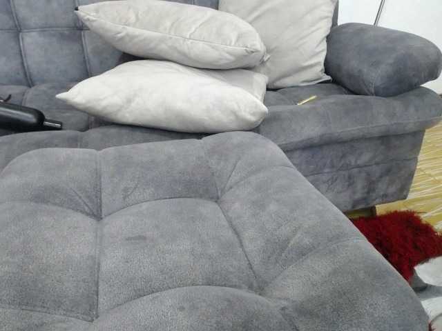 Live sex webcam photo for ManuelaGirald #272933206