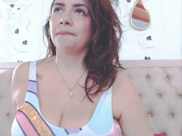 Live sex webcam photo for ManuelaPico #273364875