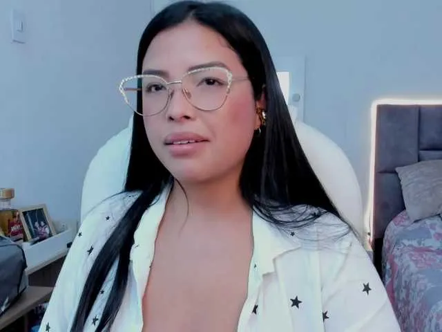 Live sex webcam photo for Mar6brown9 #290691332