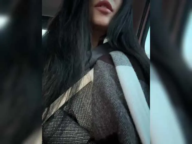 Live sex webcam photo for MarKaa0 #292409159