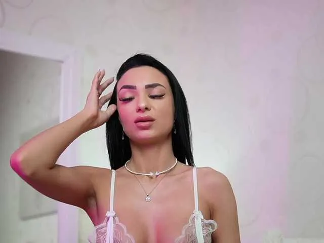 Live sex webcam photo for MaraJolie #290477351