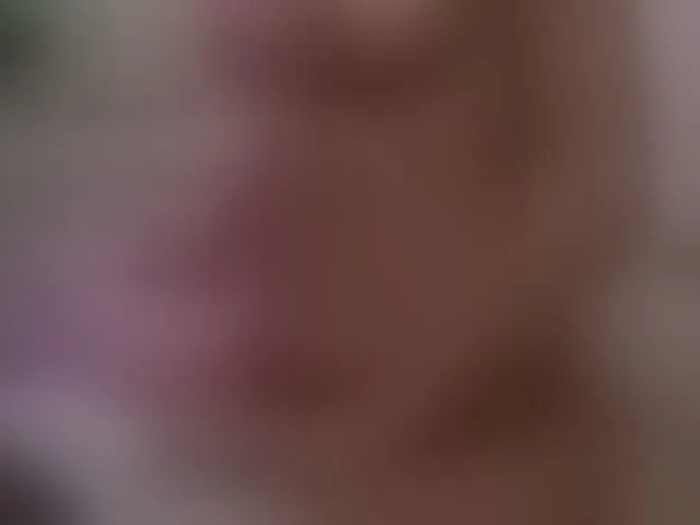 Live sex webcam photo for MaraJolie #291408599