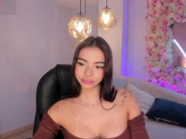 Live sex webcam photo for MaraRicci #291548715
