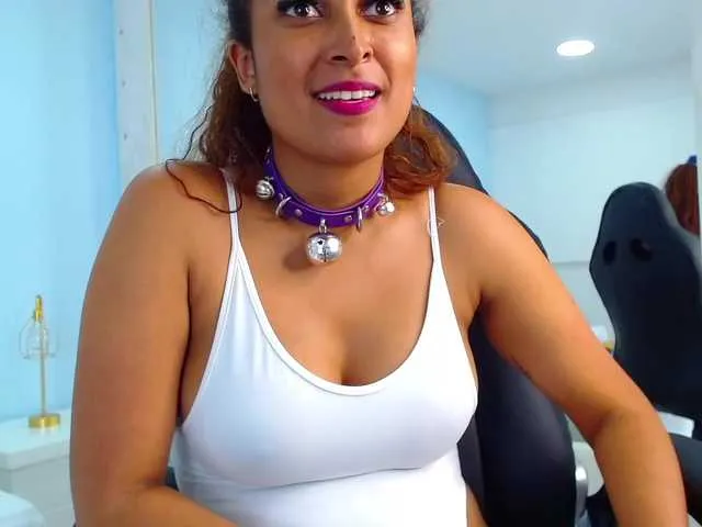 Live sex webcam photo for MaraWilliams #272136746