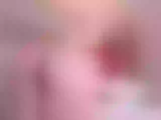 Live sex webcam photo for MaraaBach #276728839
