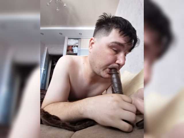 Live sex webcam photo for Marat-Arbat #274380644