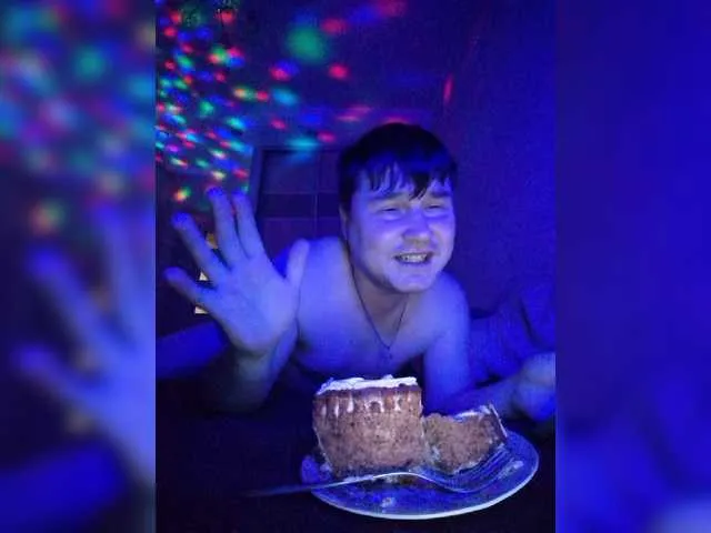 Live sex webcam photo for Marat-Arbat #275510625