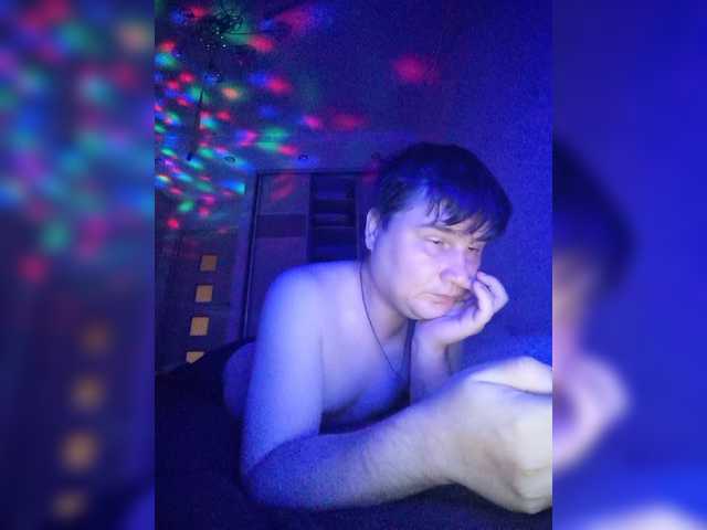 Live sex webcam photo for Marat-Arbat #276089438