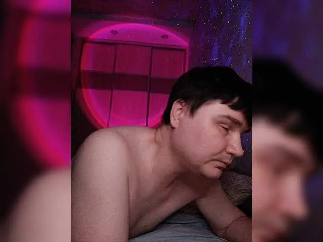 Live sex webcam photo for Marat-Arbat #276704298