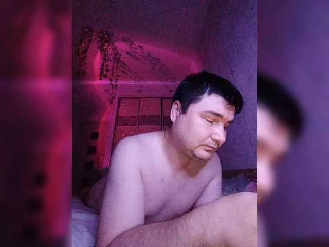 Live sex webcam photo for Marat-Arbat #292104796