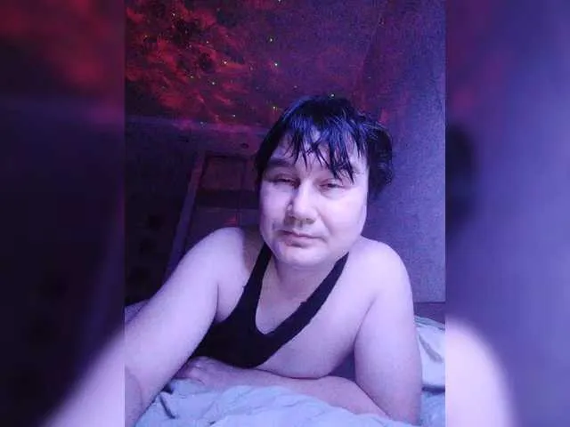 Live sex webcam photo for Marat-Arbat #293074353