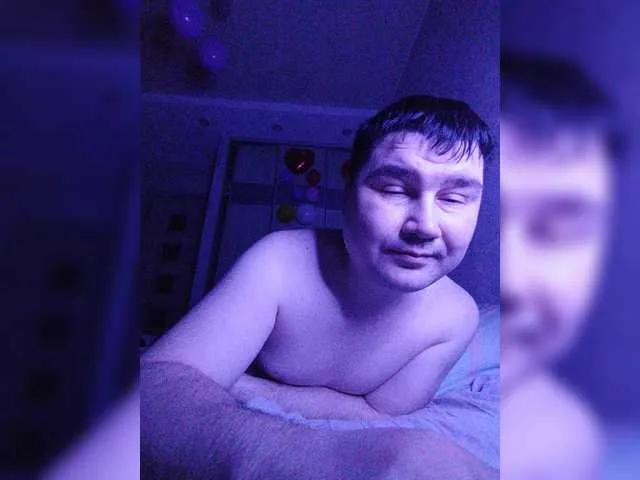 Live sex webcam photo for Marat-Arbat #293557308