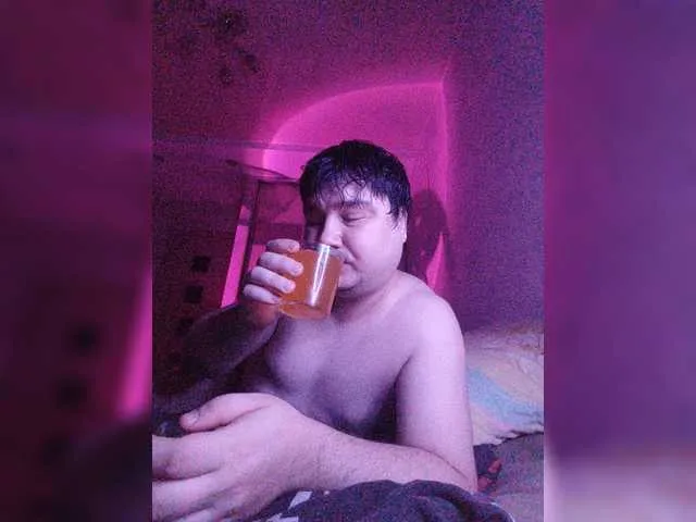 Live sex webcam photo for Marat-Arbat #294013460