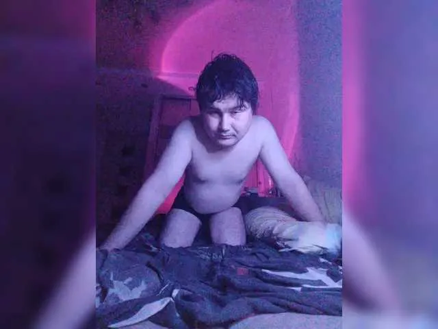Live sex webcam photo for Marat-Arbat #294082045