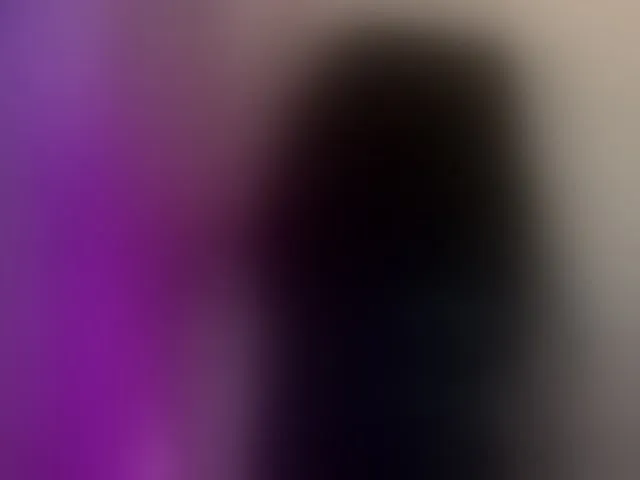 Live sex webcam photo for MarcellaGriffin #293767900