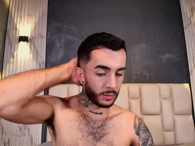 Live sex webcam photo for Marcelo-ruiz #293827593