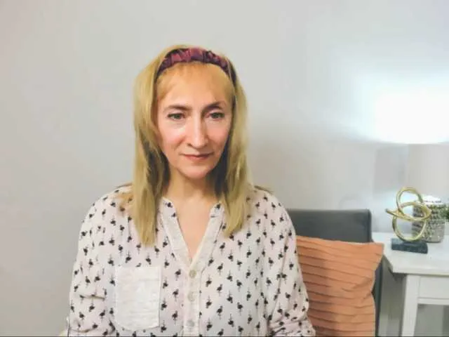 Live sex webcam photo for MargaretCherry #290482313