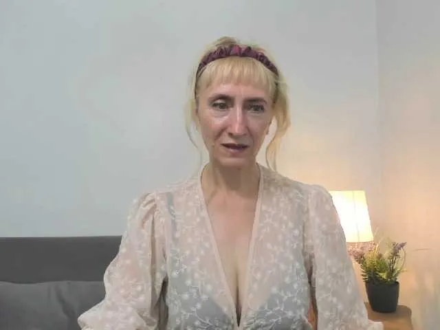 Live sex webcam photo for MargaretCherry #291305198