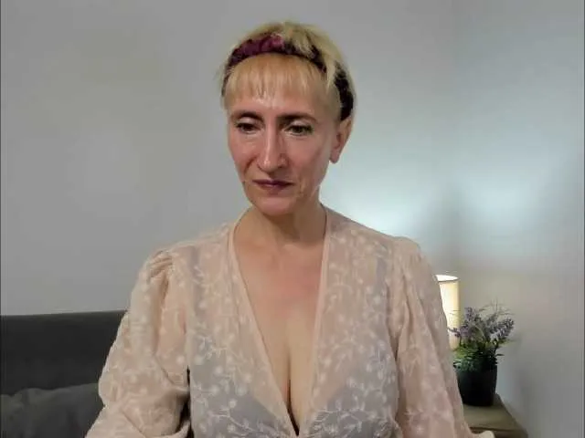 Live sex webcam photo for MargaretCherry #291540775