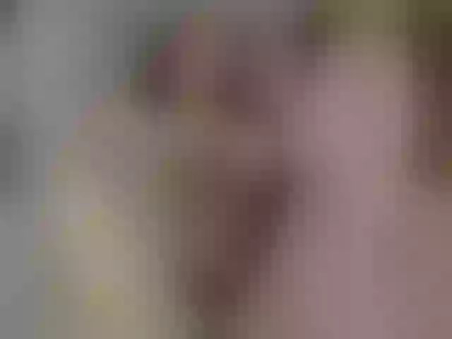 Live sex webcam photo for MargaretFord #276354417