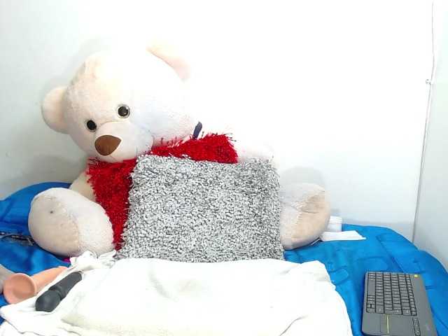 Live sex webcam photo for Margaretmilff #274253031