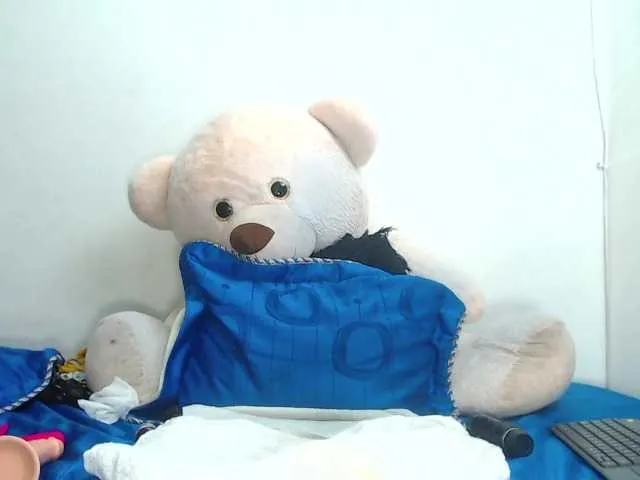 Live sex webcam photo for Margaretmilff #274409469