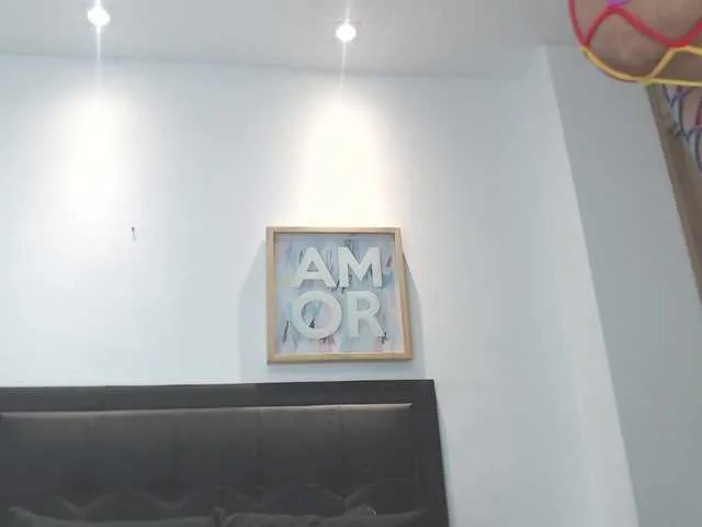 Live sex webcam photo for Margaretmilff #276223077