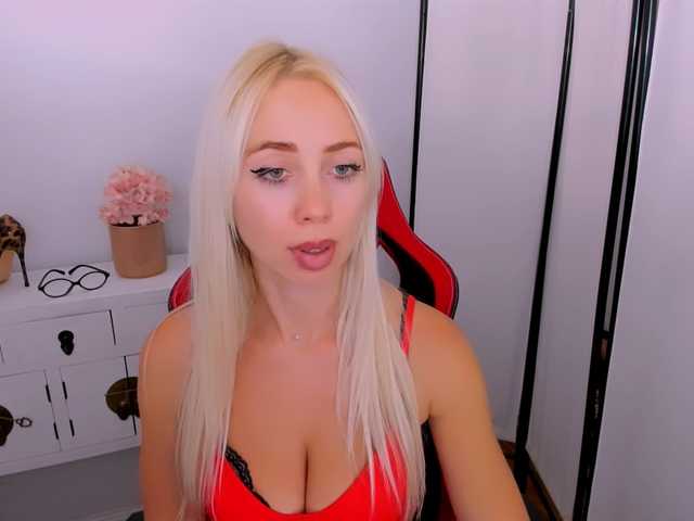 Live sex webcam photo for MargaritaModel #291708720