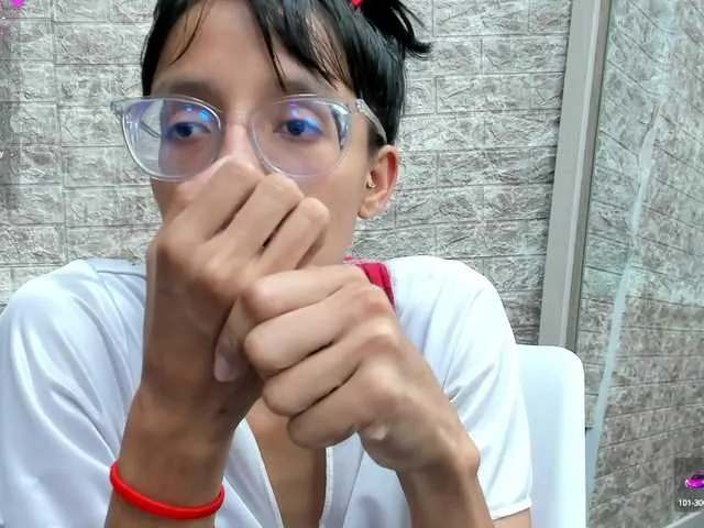 Live sex webcam photo for Margelasander #290832880