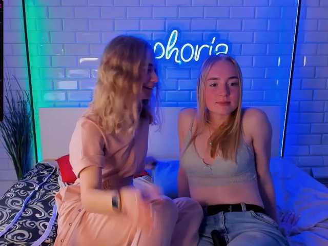 Live sex webcam photo for MargoValerry #273477927