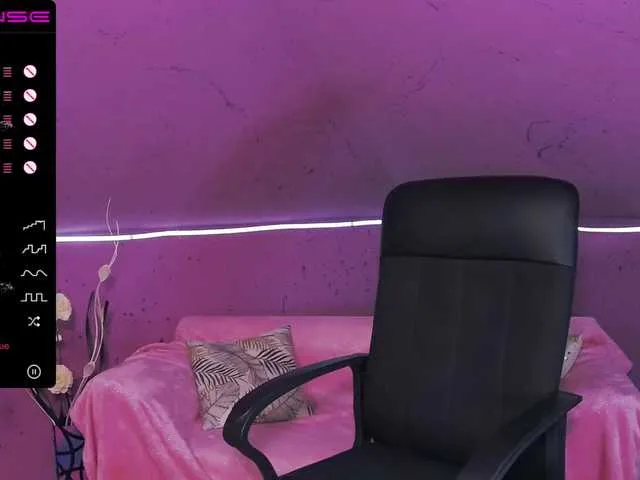 Live sex webcam photo for Margocam2cam #273197626