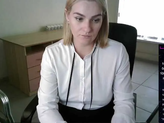 Live sex webcam photo for Margocam2cam #274530066